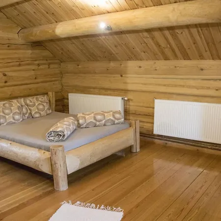 Alpehytte A Fak Oelelese Vendeghaz Bukkaranyos